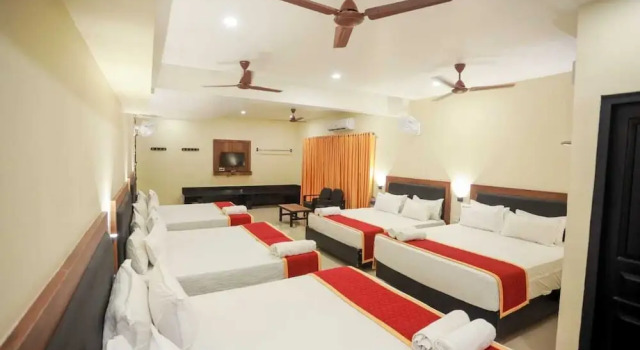 Номер Standard Hotel Sri Devi