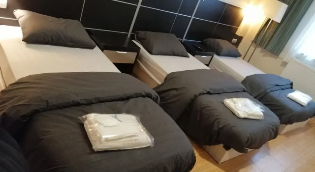 Erzincan Sosyal Tesisler, Rezerwuj Hotel Hotele w East Anatolia Region z parkingiem, Parking