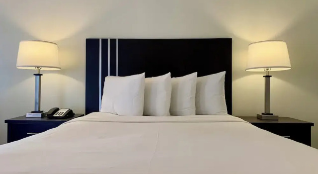 Номер Economy Avalon Inn Downtown Morro Bay