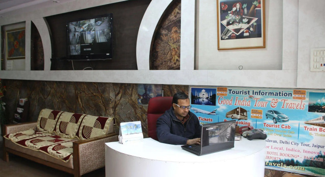 Hotel Su Shree Continental