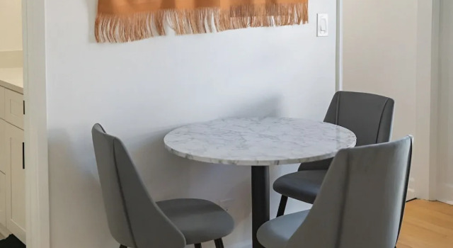 Avalon Suites Phoenix, Забронировать Отель Финикс Phoenix Metropolitan Area, рядом с Площадь Исторического наследия