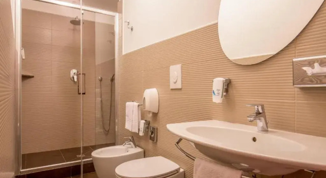 Двухместный номер Economy Best Western Plus Hotel Globus