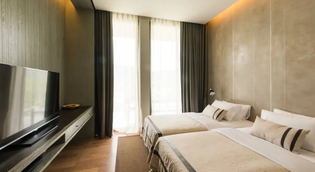 Atta 2-bd Suite OR Pool Penthouse
