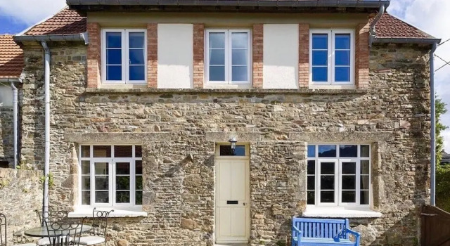 Glatigny Farmhouse