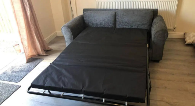 House number 4 Sleeps up to 5 with Smart TVs in every room