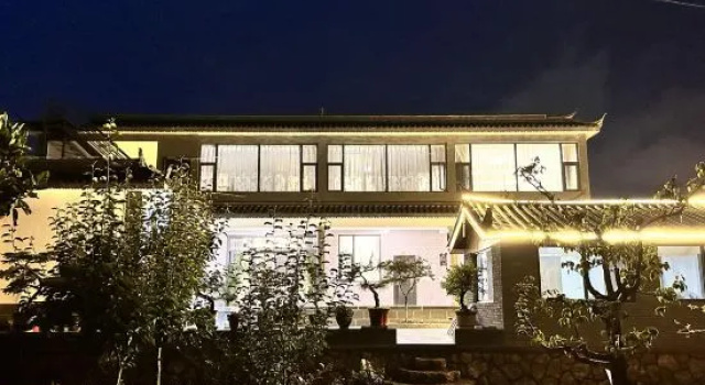 Lijiang Country Inn, Prenota Hotel Hotel a Lijiang con parcheggio, Parcheggio