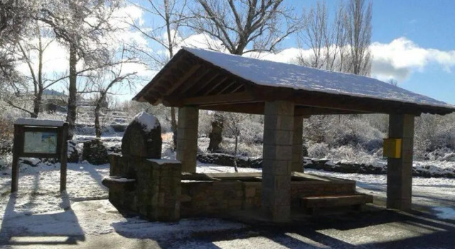 Cabañas Vallecino, Rezervați Hotel Manzanal de los Infantes Provincia de Zamora