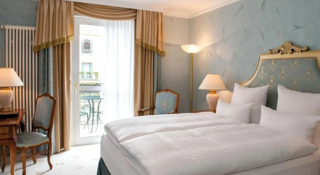 Номер Deluxe Victors Residenz-Hotel Schloss Berg