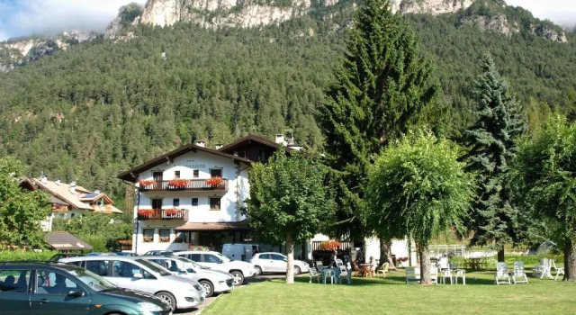 Двухместный номер Standard с балконом Suàn Hotel