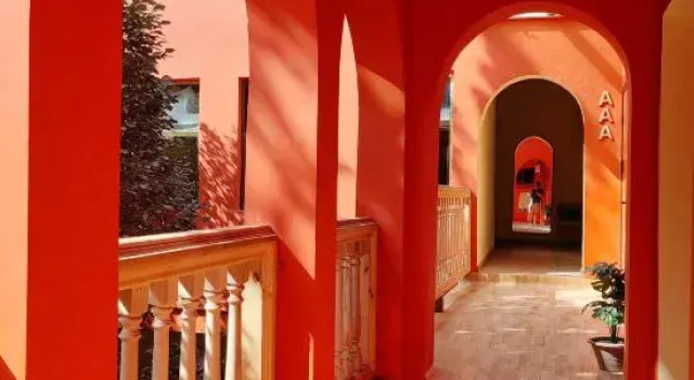 the second branch of the Gobi Desert Youth Hotel, Boek Hotel Kashgar Xinjiang
