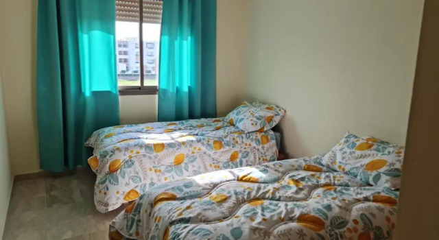 Appartement neuf avec piscine à 300m de la plage!, Rezervasyon Daire Doukkala-Abda otoparklı oteller, Otopark