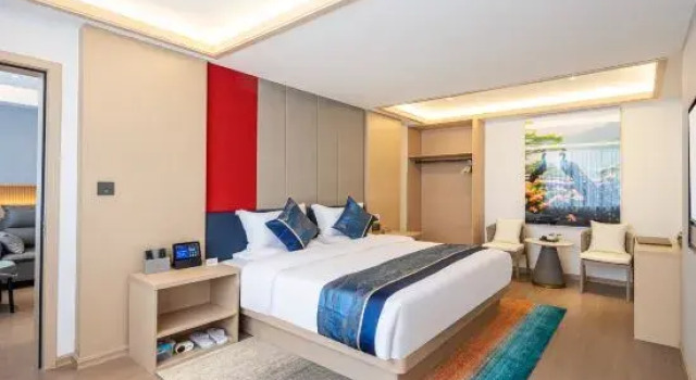 Люкс Premier Jifeng International Hotel (Mangshi Airport Branch)