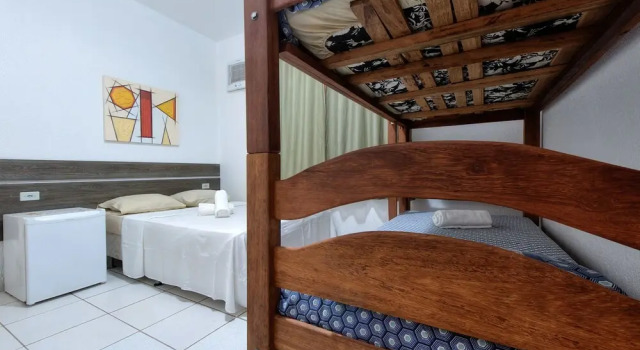 Casa amarela Porto das Dunas p Carpediem, Забронировать Отель Мараканау Сеара