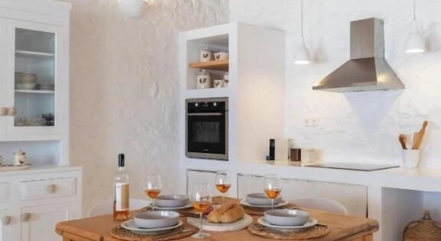 Четырёхместный семейный люкс Donum Dei Seaside Suites & Villa