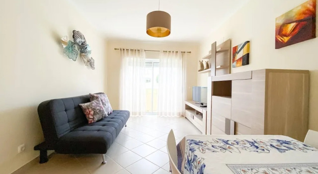 Prestige Apartment with Swimming Pool