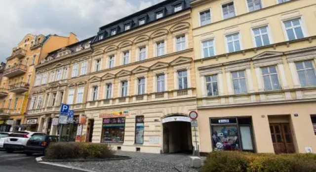 Spa Apartments Bulharska, Boek Appartement Hotels in Karlsbad met parkeren, Parkeren