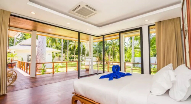 3 Bedroom Pure Luxury Lipa Noi, Забронировать Отель Отели Южного Таиланда с парковкой, Парковка