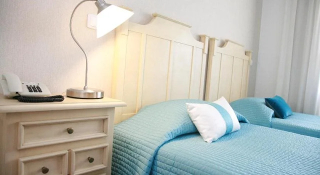 Residencial Celeste, Rezervovat Hotel Hotely v Beira Alta s parkováním, Parkování