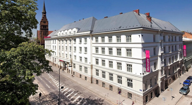 Mercure Ostrava Center, Book Hotel Hoteller i Moravia-Silesia med parkering, Parkering