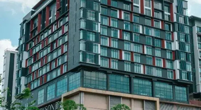 The Everly Lhesson Kuching, Reserva ahora Hotel Hoteles en Kuching con piscina, Piscina