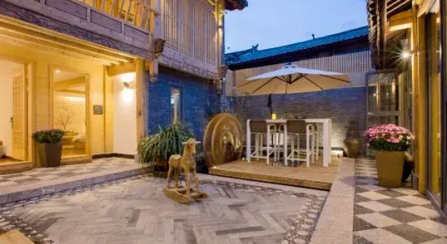 Yangguang Nali Chain Hostel (Gaoqiu Zhijia), Забронировать Хостел Хостелы Лицзян, рядом с Улица Сквер-стрит Древнего города Даянь, Хостел