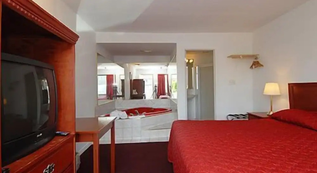 Hotel Rodeway Inn And Suites, Prenota Hotel Niagara Falls Buffalo