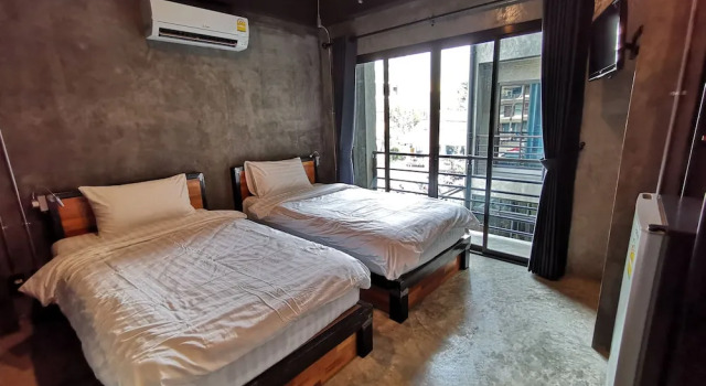 Двухместный номер Deluxe с видом на город Norn Nee Nor Hostel&Cafe