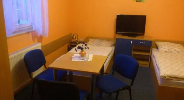 Hotelik u Sąsiada, Забронировать Отель Отели Мазурия с парковкой, Парковка