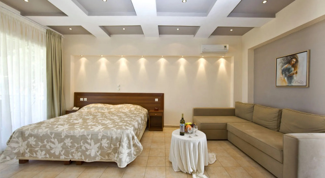Kelyfos Hotel Bungalows and Suites