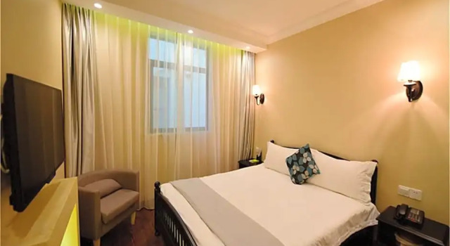 Двухместный номер Standard с балконом Soho Garden Hotel