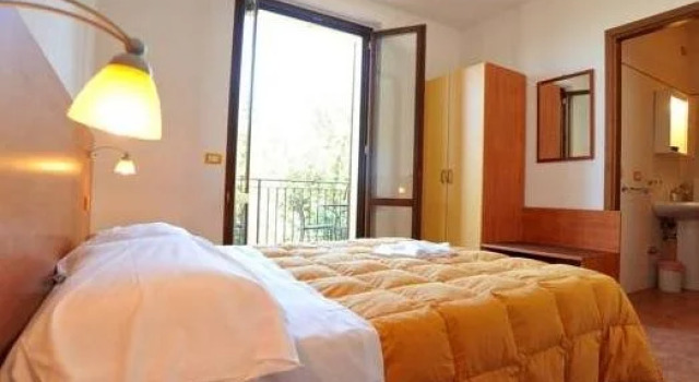 Albergo Tulliola, Varaa Hotelli San Venanzo Umbria