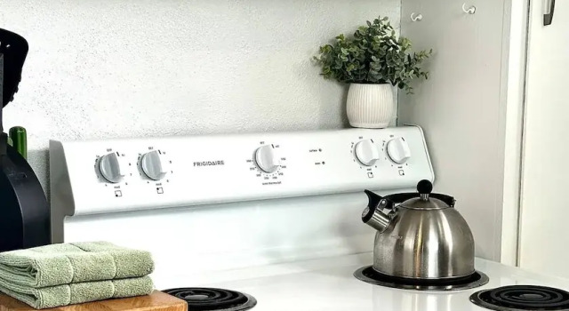 Апартаменты Storybook Flat Cozy 2BR Near Wash Park DU