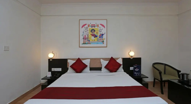 OYO 551 Hotel York