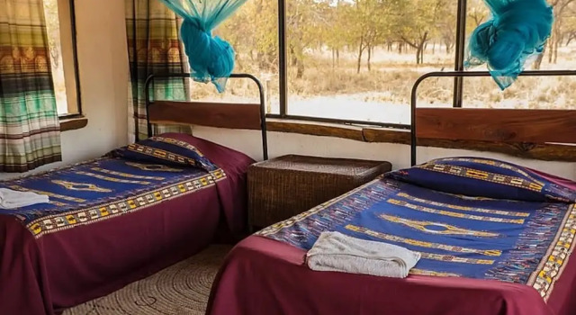 Kuti Wildlife Reserve, Prenota Hotel Salima Malawi