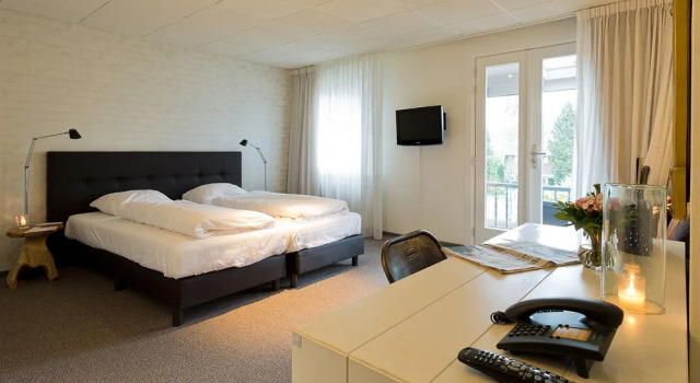 Hotel Promenade, Rezervovat Hotel Hotely v Baarn s parkováním, Parkování