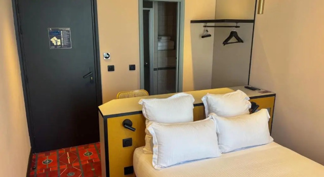 Номер Classic Apartment in Juan-les-pins Near Sandy Beaches