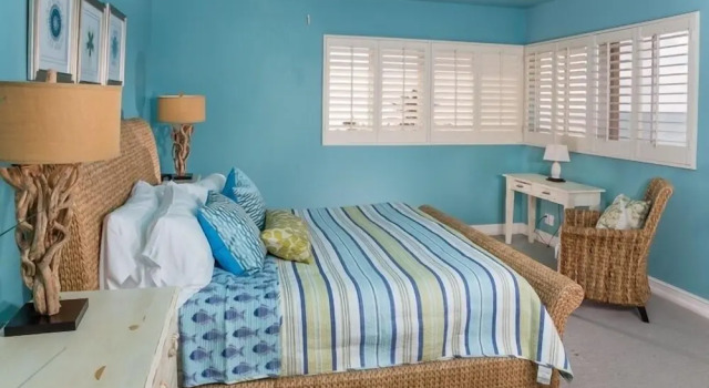 Conch 4 Bedroom Townhouse by RedAwning