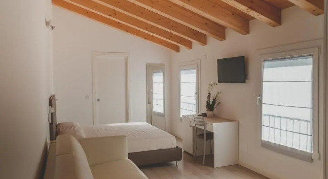 Четырёхместный номер Classic Terra Ferma Rooms&More
