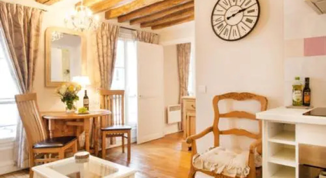 B&B Roquette, Забронировать Отель «постель и завтрак» 11-й округ: Бастилия Париж, рядом с Бреге – Сабен