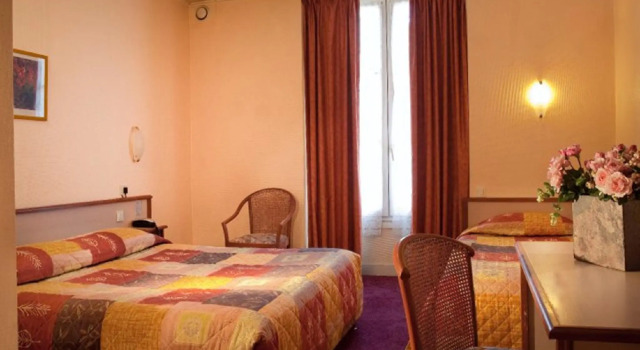 Двухместный номер Standard Hotel Montpensier