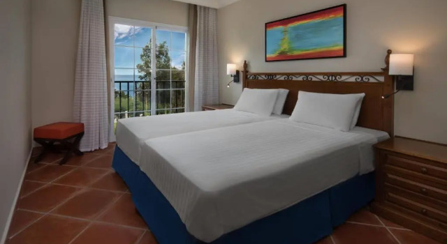Апартаменты с 2 комнатами Marriotts Playa Andaluza