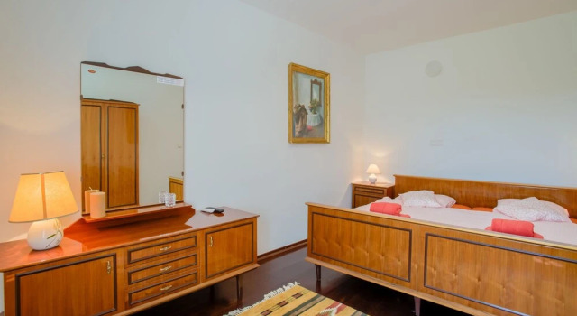 House Villa Kiry, Забронировать Вилла Коттеджи Приморско-Горанской жупания, Коттедж