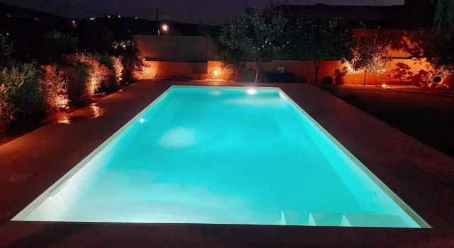 Вилла Luxury Garden Villa with Heated Pool
