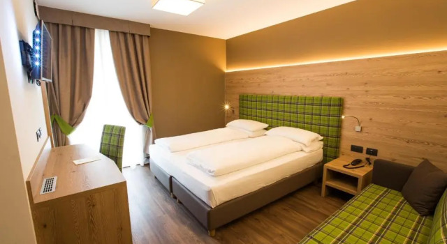 Полулюкс Sassdei My Active Suite Hotel