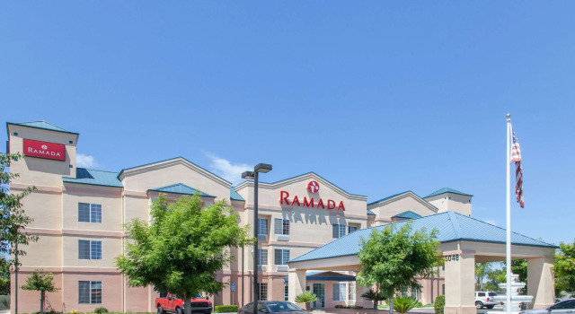 Ramada by Wyndham Fresno Northwest