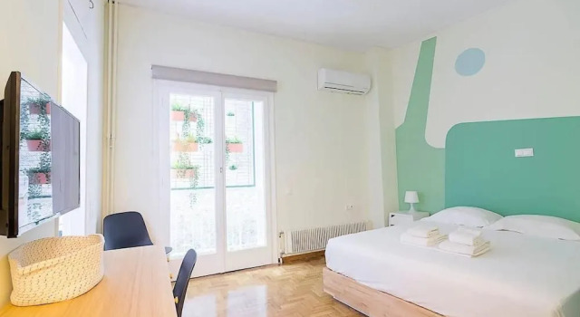 Joyful Studio for Two People in Kolonaki, Забронировать Отель Афины Острова Саронического залива - Аттика, рядом с Theocharakis Foundation
