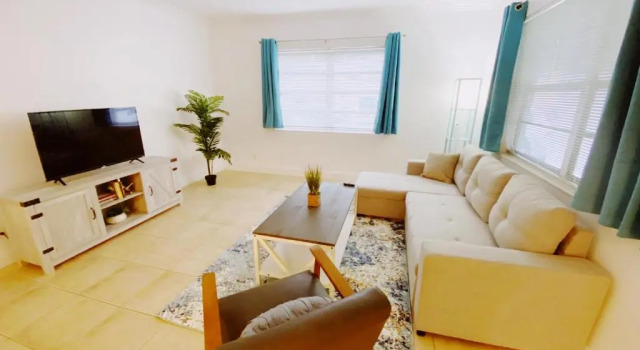 Bayview Regency Apartments By Lowkl, Забронировать Апартаменты/квартира Отели Лодердейл-бай-Си с бассейном, рядом с Sea Ranch Village Shopping Center, Бассейн