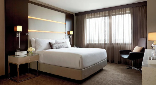 Люкс JW Marriott Minneapolis Mall of America