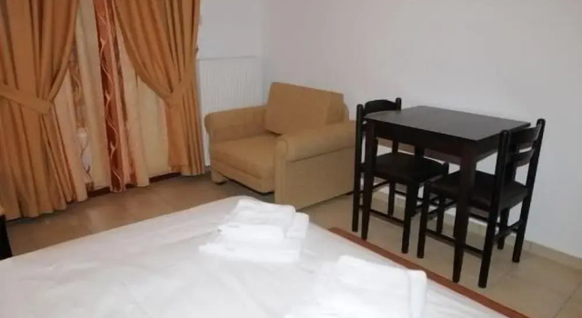Kastro Lilaias, Rezervovat Hotel Hotely v Central Greece se snídaní, Snídaně