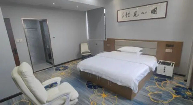 Люкс Deluxe Fangxian Marriott Hotel